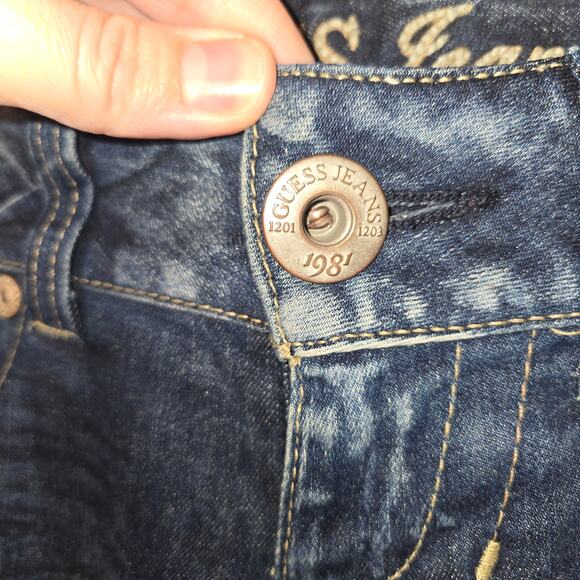 Vintage Guess US26 Y2K Dark Wash Low Waist Bootcut/Flare Jeans [0448] - Picture 3 of 10